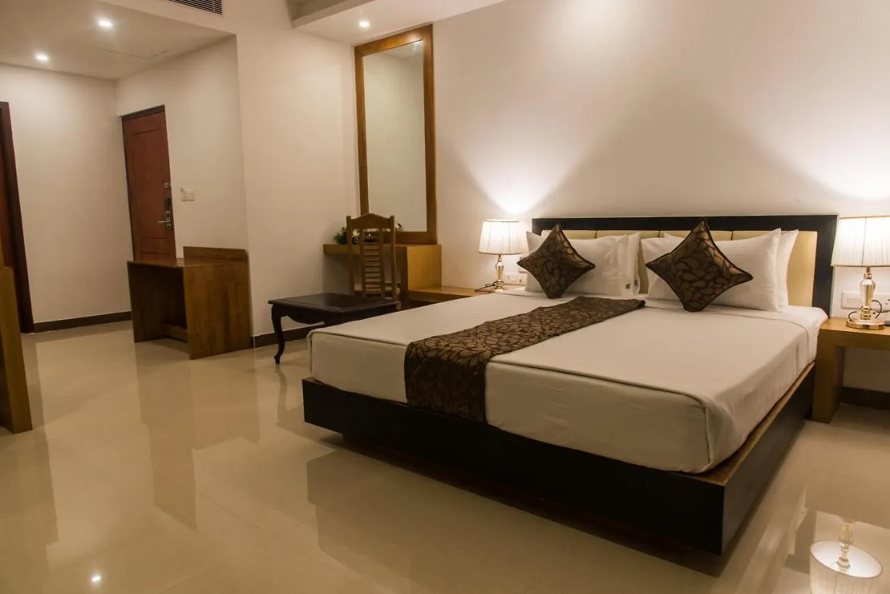 The Hotel Canoe Kannur 3*,  India